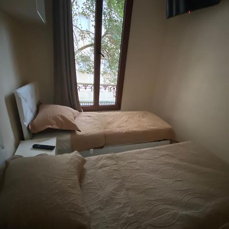 Rent Appart - La Garenne Colombes Bagian luar foto