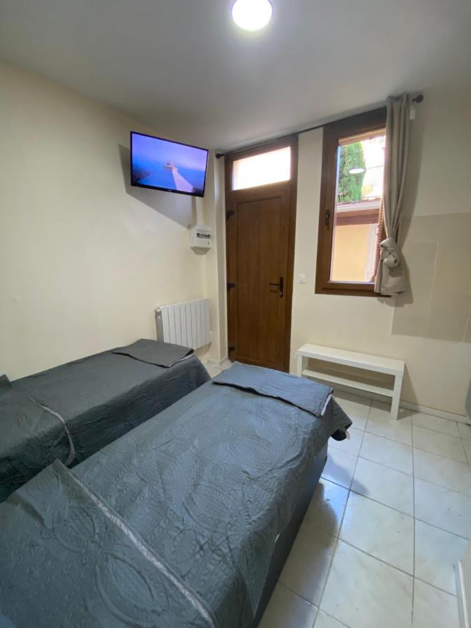 Rent Appart - La Garenne Colombes Bagian luar foto