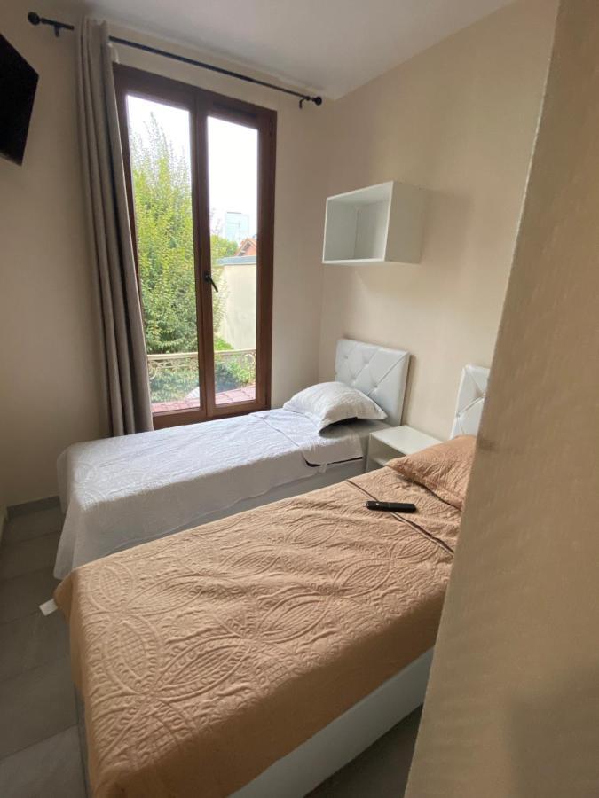 Rent Appart - La Garenne Colombes Bagian luar foto